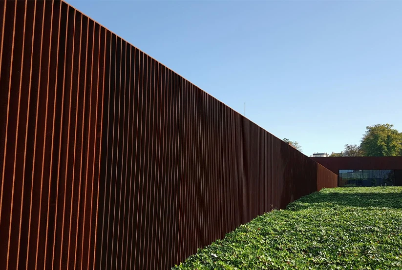 Stratco-COLORBOND-Fencing-perth