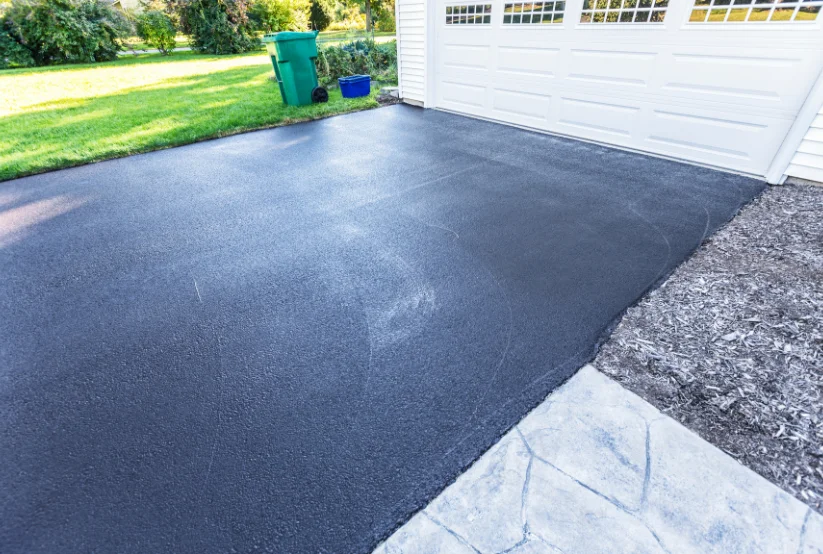 Asphalt-Driveway-Perth