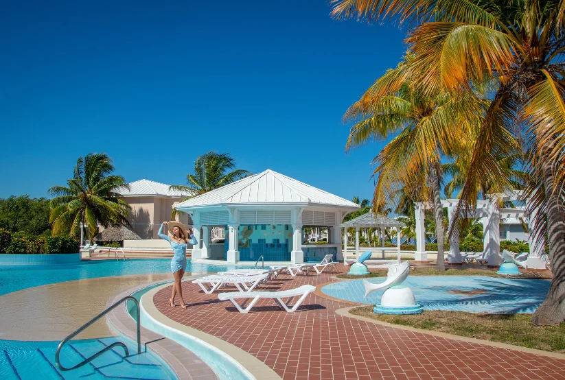 Pool-Area-Paving-Perth