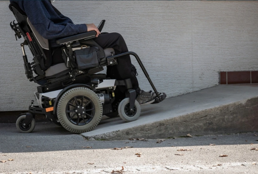 wheelchair-ramp-for-SDA-participant